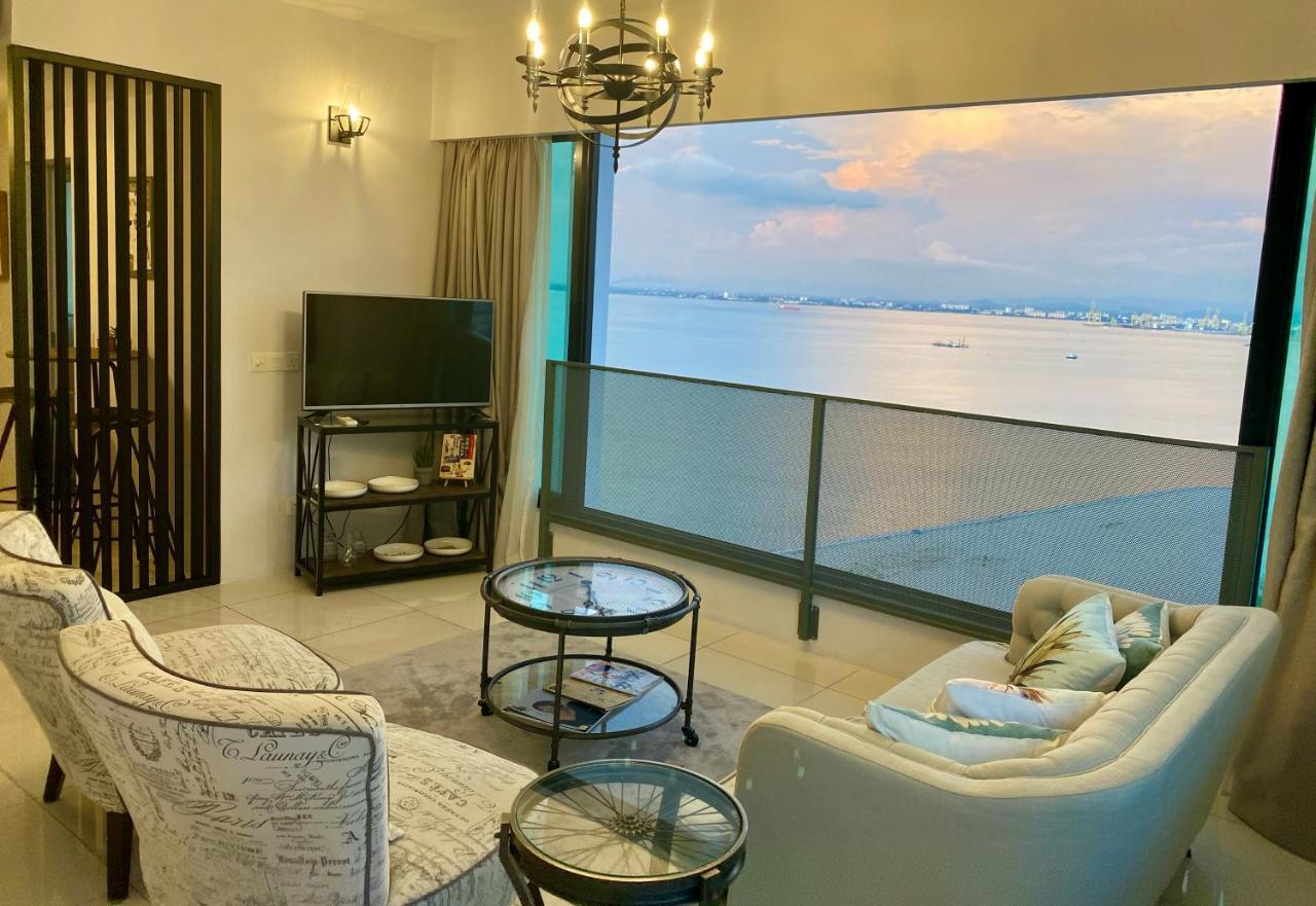 Sunrise Gurney Seaview Luxury Duplex *