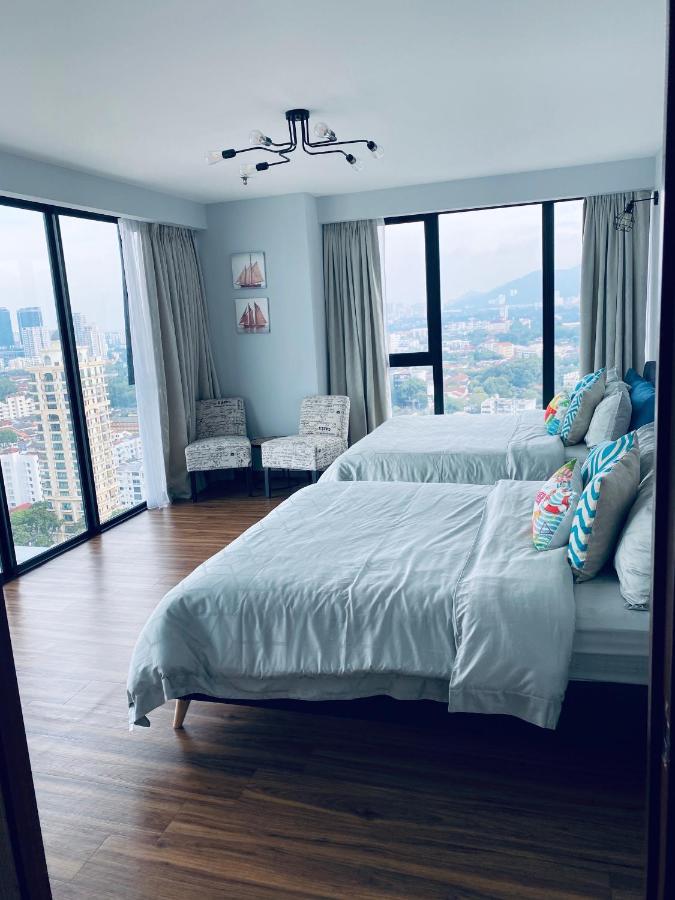 Sunrise Gurney Seaview Luxury Duplex Georgetown