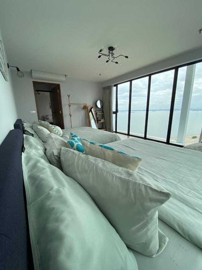 Sunrise Gurney Seaview Luxury Duplex Pangsapuri Georgetown